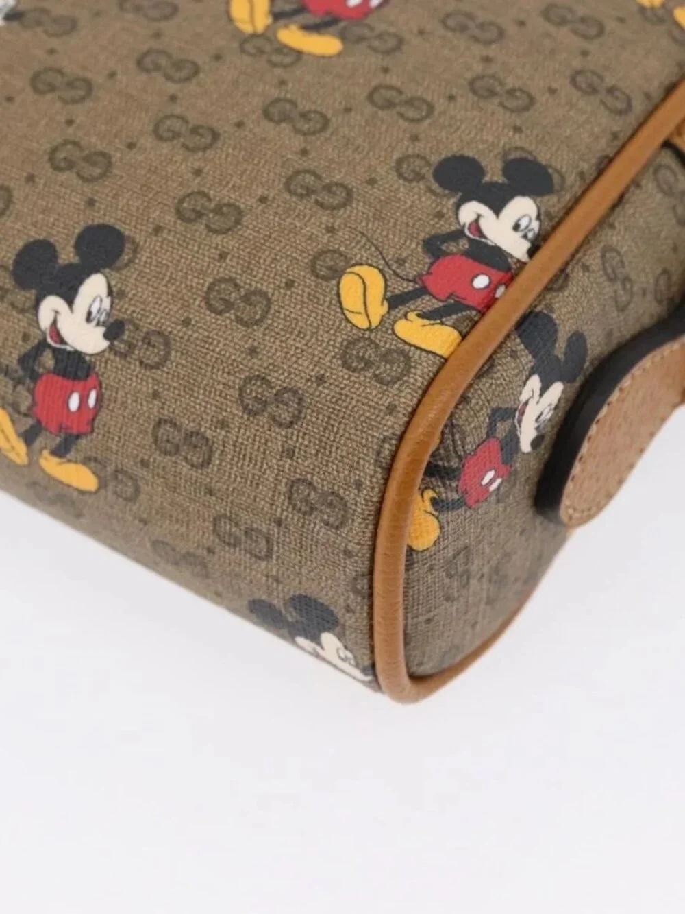 GUCCI Micro GG Supreme Disney Shoulder Bag PVC Beige Gold 602536 Auth 171854SAM